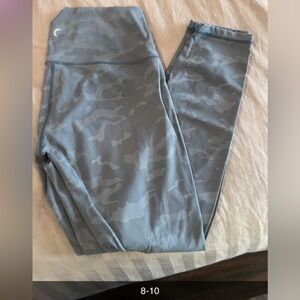 Zyia Gray Camouflage Leggings New condition